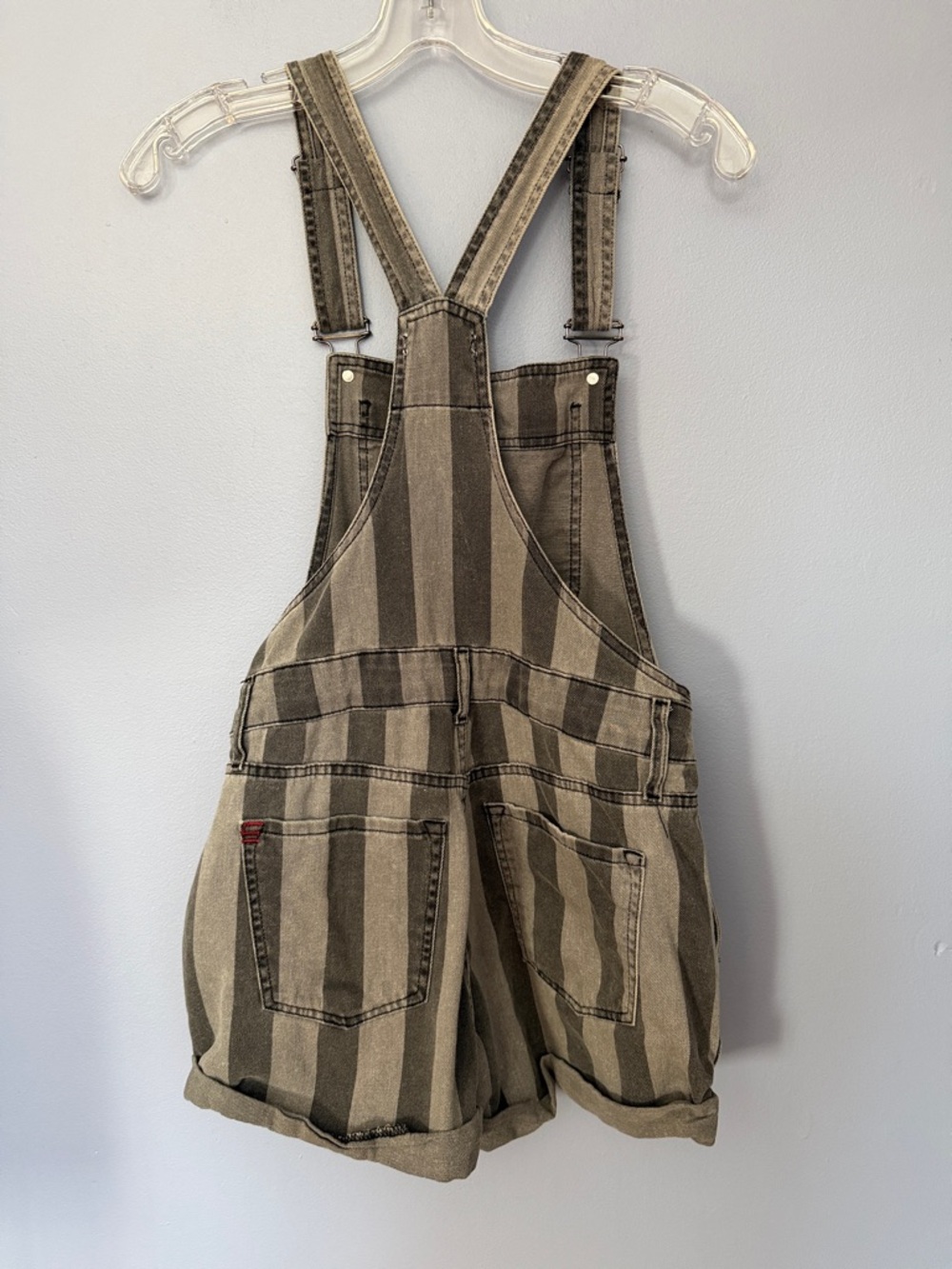 Urban Outfitters BDG Striped Denim Short Overalls Sz M Vintage Wash Shortalls - Picture 6 of 14